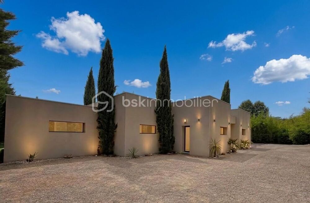 Vente Maison Villa contemporaine de prestige avec 2 studios indépendants - 202 m² - Carcès Carces