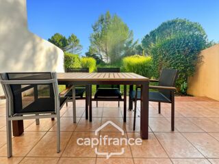 Vente Maison Charmant Bastidon dans le Domaine du Golf de Pont Royal, 45 m2 habitable, ravalé, avec jardin privatif, élevé d'un étage, 2 cham Mallemort