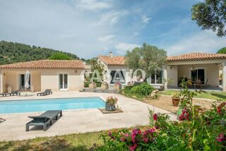  Propriété/château à vendre 6 pièces 220 m² Simiane collongue