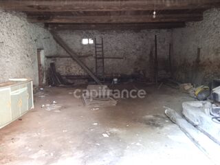  Remise / Grange  vendre 1 pice 127 m