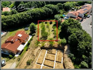  Terrain à vendre 1027 m²