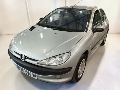 Peugeot 206 1.6 16V 75 2002 occasion Saint-Jeannet 06640