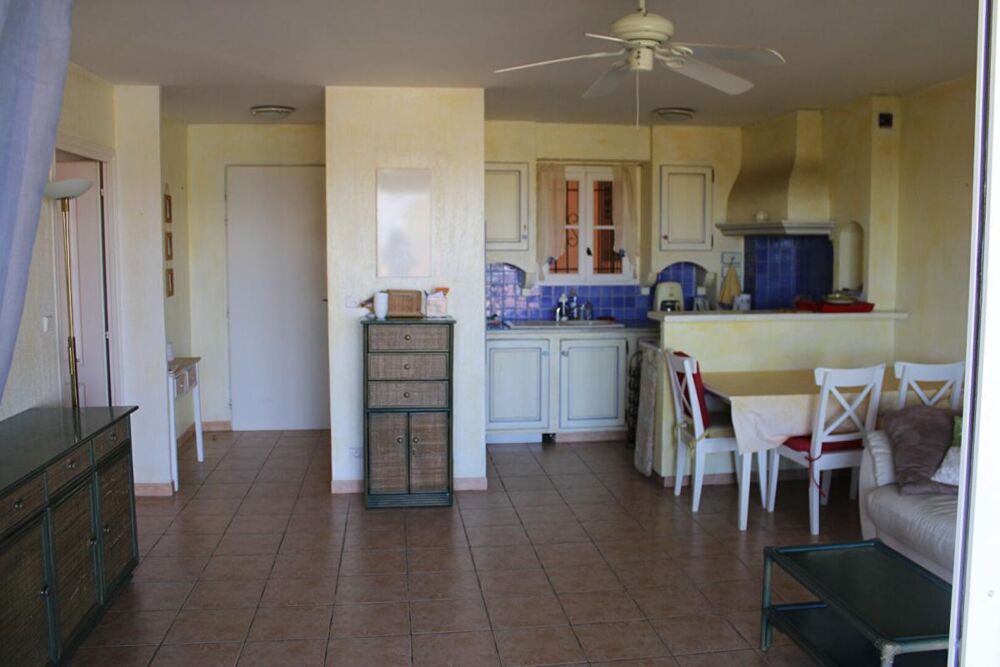 Vente Appartement Appartement  Roquebrune sur Argens de 87m² vue Mer Roquebrune sur argens
