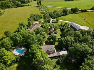 Maison 15 pièces 924 m² · à Villeréal · 924 m² · 1 960 000 €