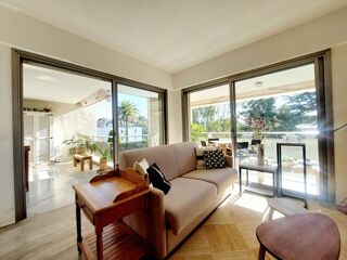 Vente Appartement CANNES Croix des Gardes, 2 pièces Vue Mer Cannes