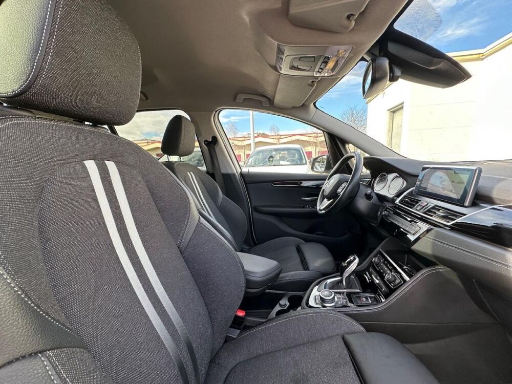 Serie 2 (F46) (2) GRAN TOURER 218IA SPORT 2019 occasion 78240 Chambourcy