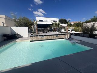  Villa à vendre 5 pièces 250 m²