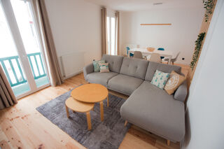  Appartement à louer 4 pièces 100 m²