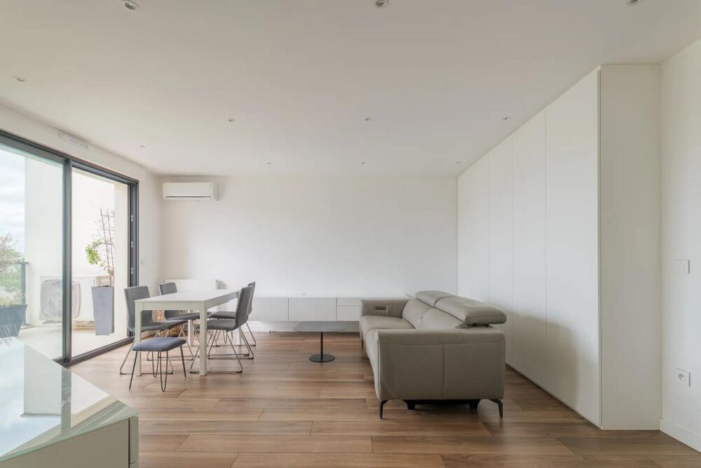La Varenne Saint Hilaire bords de Marne - appartement climatisé de 3 pièces - 66,8 m² Carrez et 83,37 m2 au sol