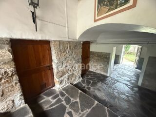  Maison à vendre 11 pièces 265 m²