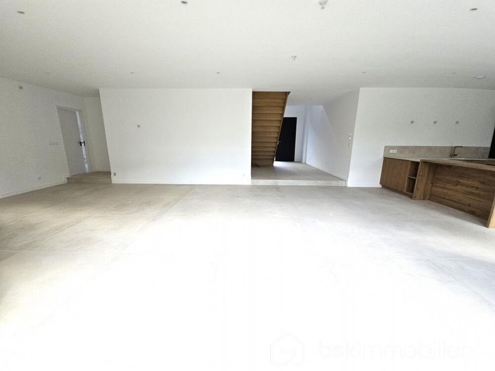 � vendre  Maison M�rignies (59710)