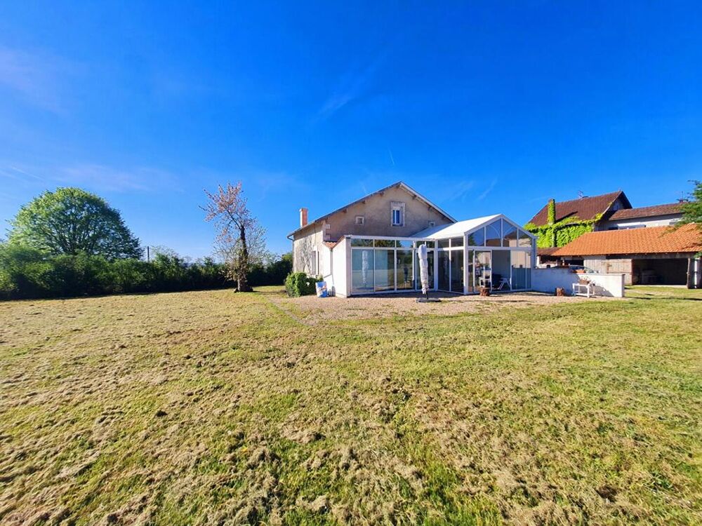 Vente Maison SAINT-SÉVERIN-SUR-L'ISLE ? CHARME, GRANDS VOLUMES ET PARC DE PLUS DE 5 000 M² Saint severin