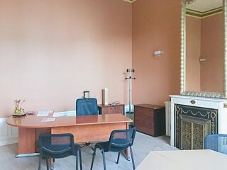  Immeuble à vendre 530 m²