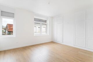  Maison � vendre 8 pi�ces 242 m�