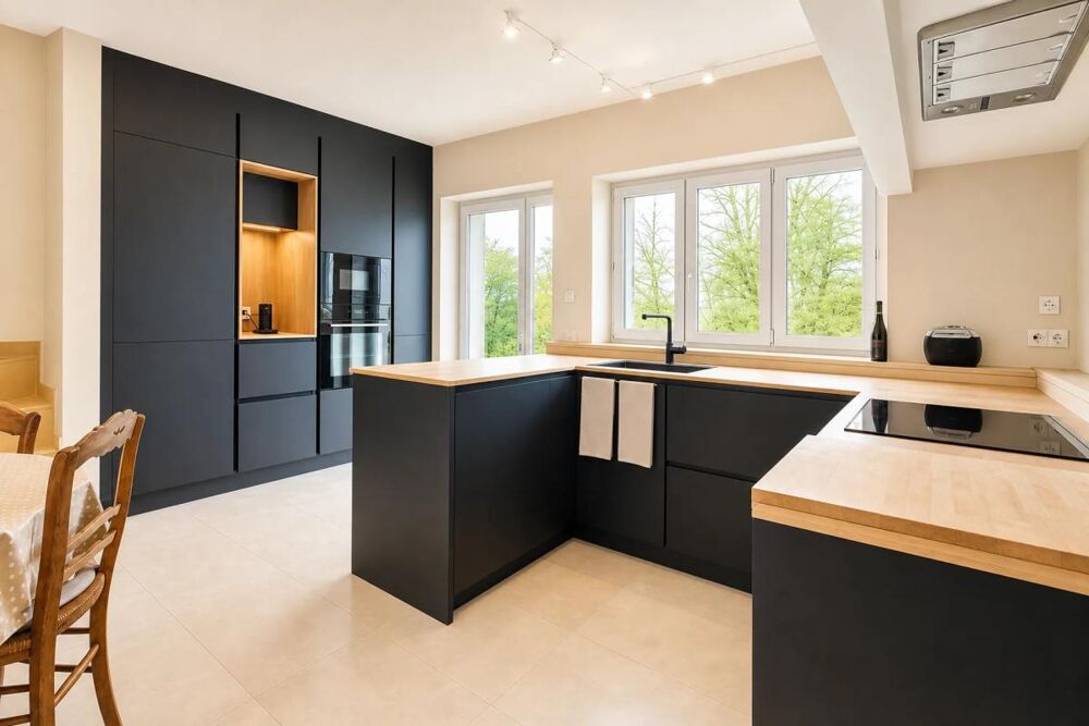 Vente Maison Maison familiale avec piscine, parc arboré de 163 m² Reugny