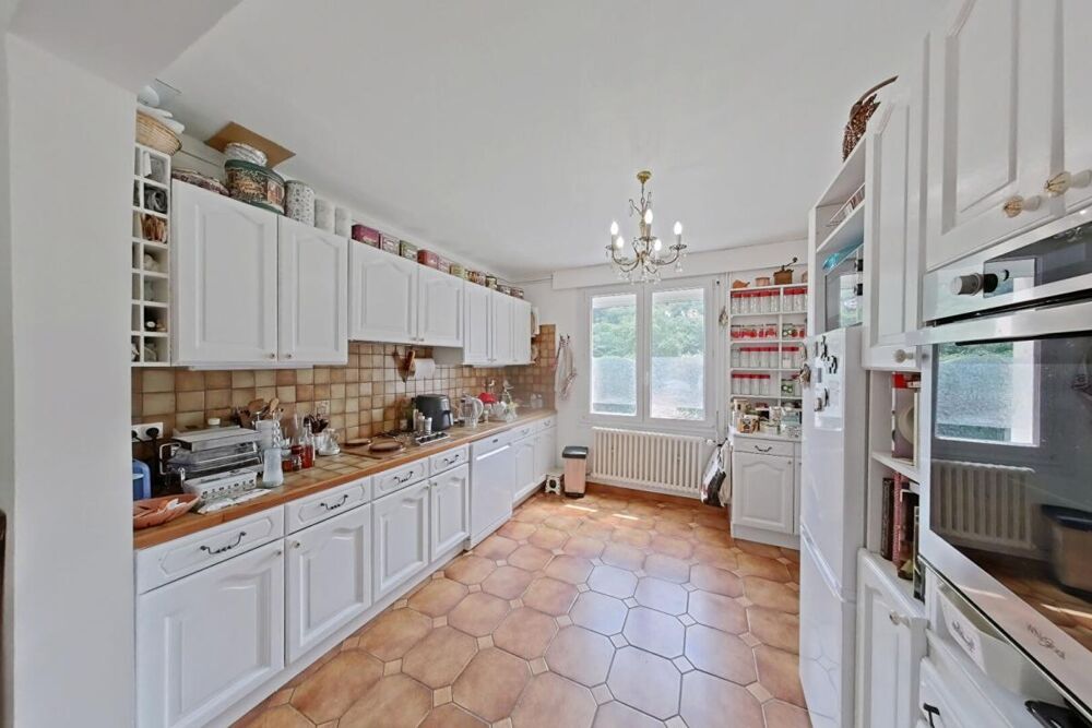 Vente Maison Maison familiale entièrement rénovée 4 chambres  Garage 58 m²  Terrain 350 m² Carcassonne