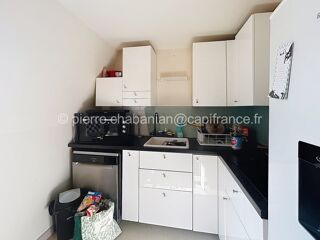  Immeuble � vendre 15 + pi�ces 349 m�