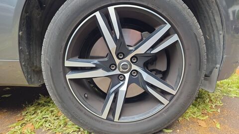XC60 II 2.0 D4 190 Geartronic8 R-Design - Automatique Toit ouvran 2018 occasion 10000 Troyes