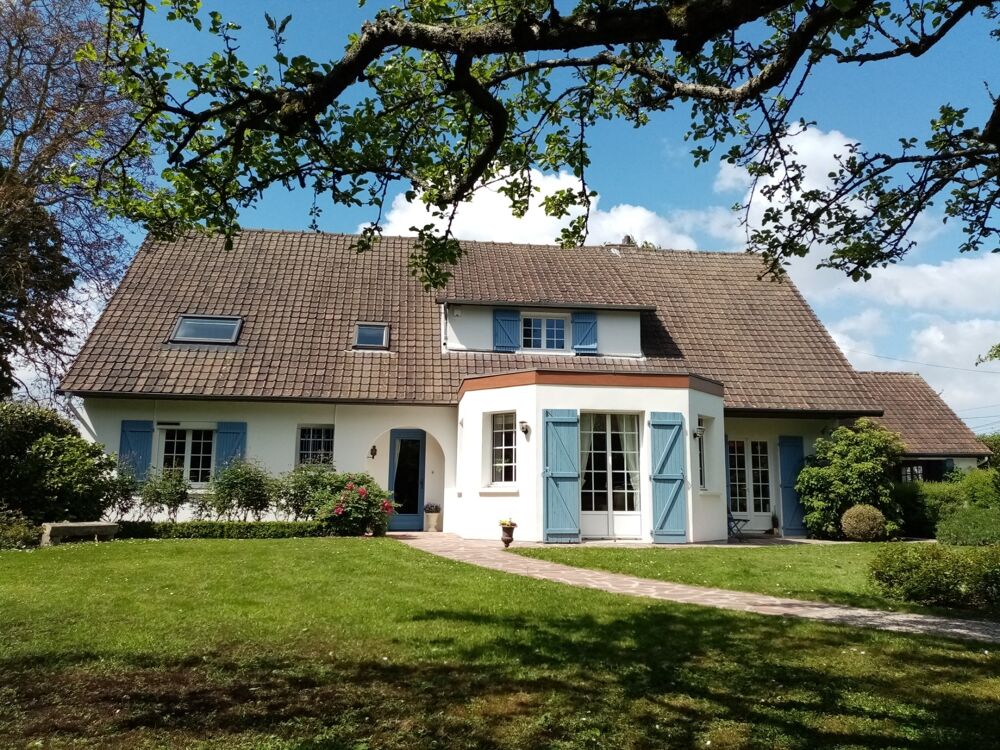 Maison à vendre 8 pièces YVETOT (76) à 1 heure 40 de la gare Saint Lazare PARIS