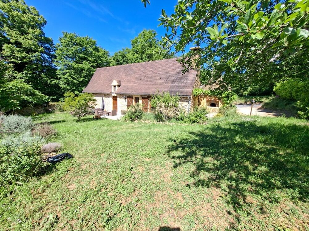 Vente Maison Propriété avec deux maisons en pierre sur plus de 9 hectares aux portes de Sarlat – Périgord Noir Proissans