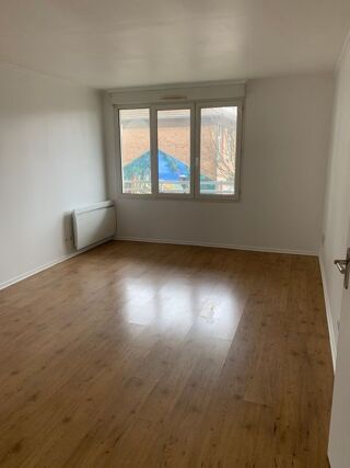  Appartement à louer 2 pièces 52 m²