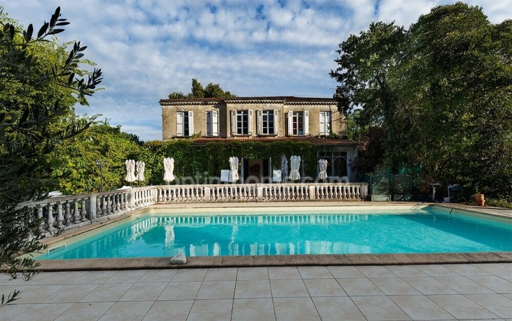  vendre  Proprit/chteau Bordeaux (33000)