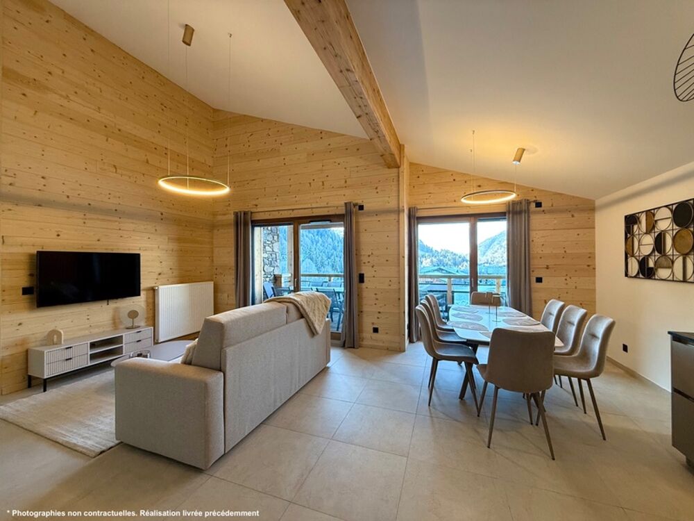 À vendre  Superbe appartement T3 bis de 84.79 m² avec balcon au coeur du village de Châtel (74)