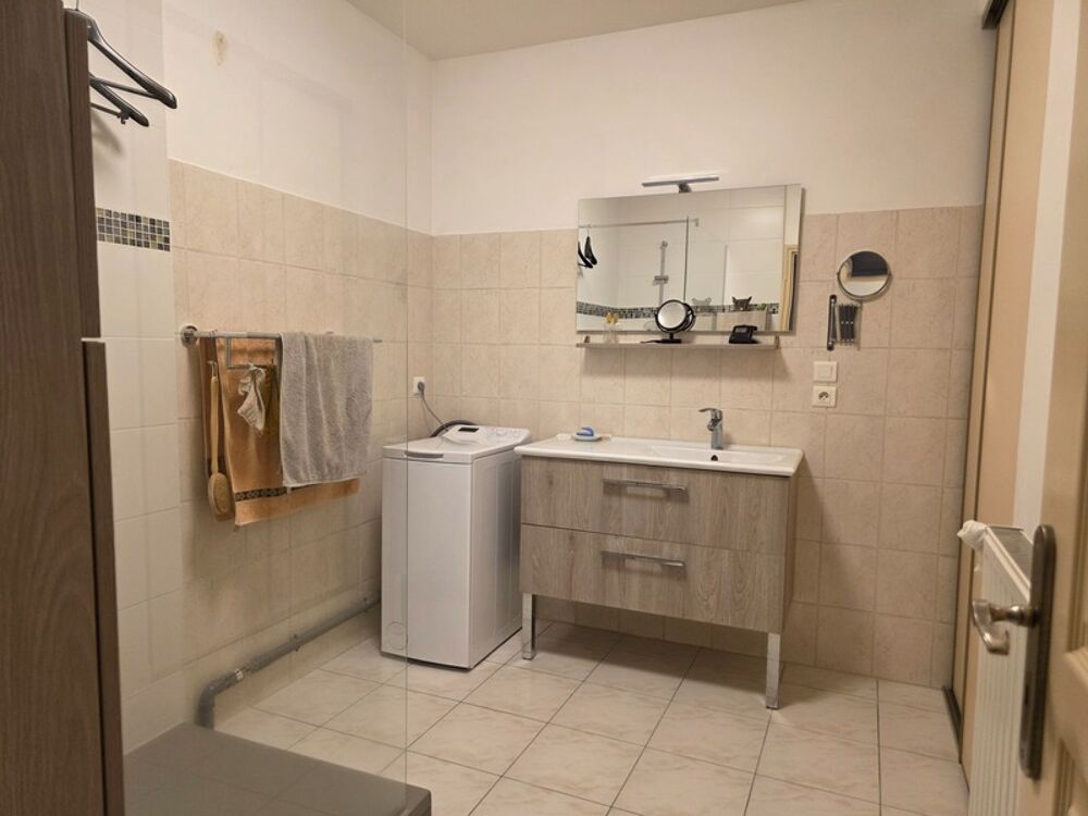 Ensemble immobilier de 145 m²  Investissement sécurisé en coeur de Bergerac