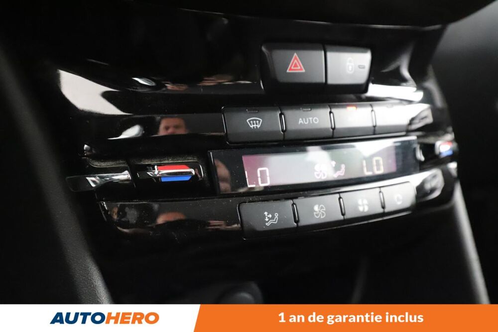 2008 1.2 PureTech Allure 110 ch 2019 occasion 92130 Issy-les-Moulineaux