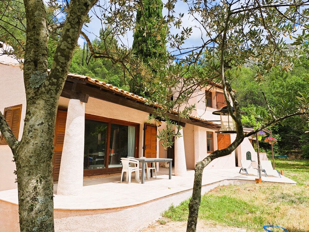 Vente Maison Maison à vendre 6 pièces AURIOL (13) au calme absolu / 22905m²  en Zone Naturelle (NS) Auriol