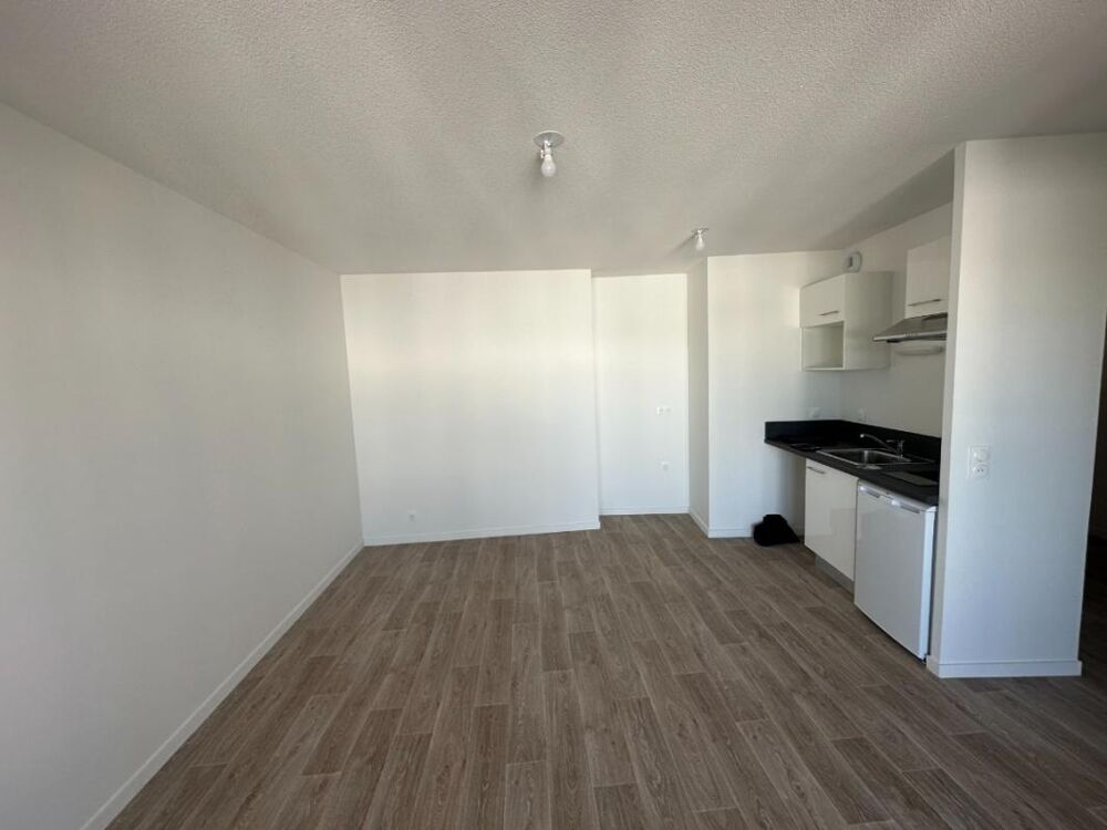 Location Appartement T2 avec parking et terrasse à Lormont Lormont