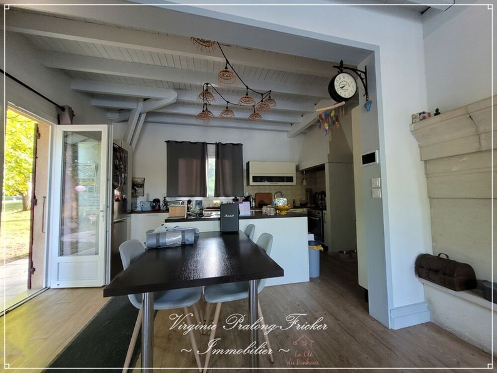  vendre  Proprit/chteau Galgon (33133)