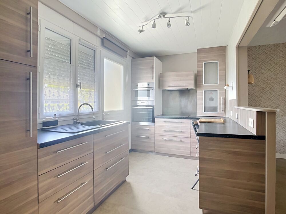 Vente Maison INDRE ET LOIRE, Tours nord, quartier calme 10 mn à pieds école et Tramway, 3 chambres et jardin Tours