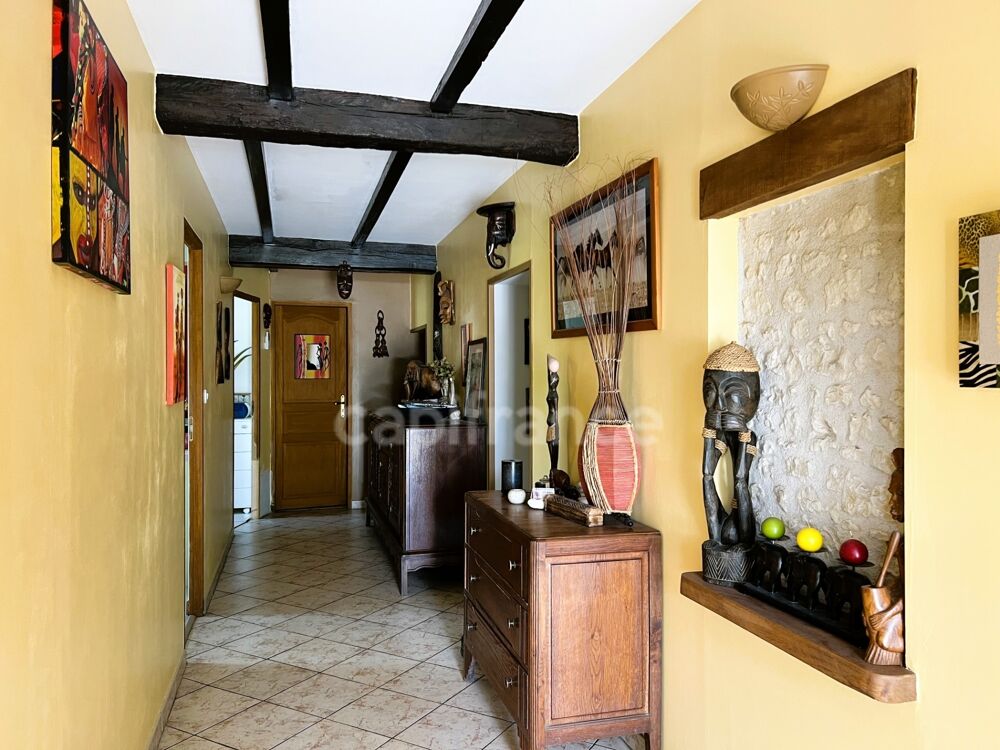 Vente Maison Demeure de caractère avec piscine et dépendances - Un lieu à réinventer - Chevanceaux (17) Chevanceaux