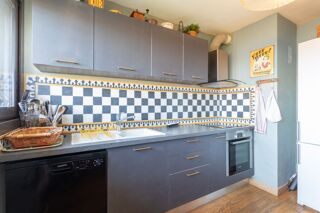  Appartement à louer 2 pièces 61 m²