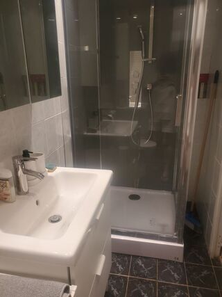  Appartement à louer 1 pièce 25 m²