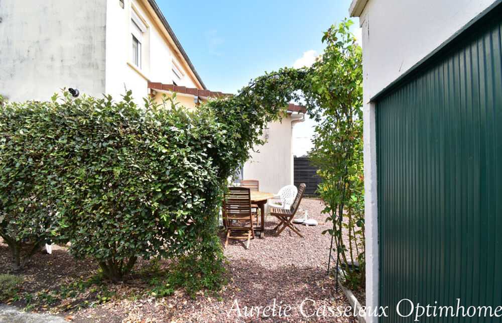 Vente Maison EN EXCLUSIVITE, MAISON A CHARMES, 2/3 CHAMBRES, GARAGE, PROCHE DES ECOLES ET COMMERCES Charmes