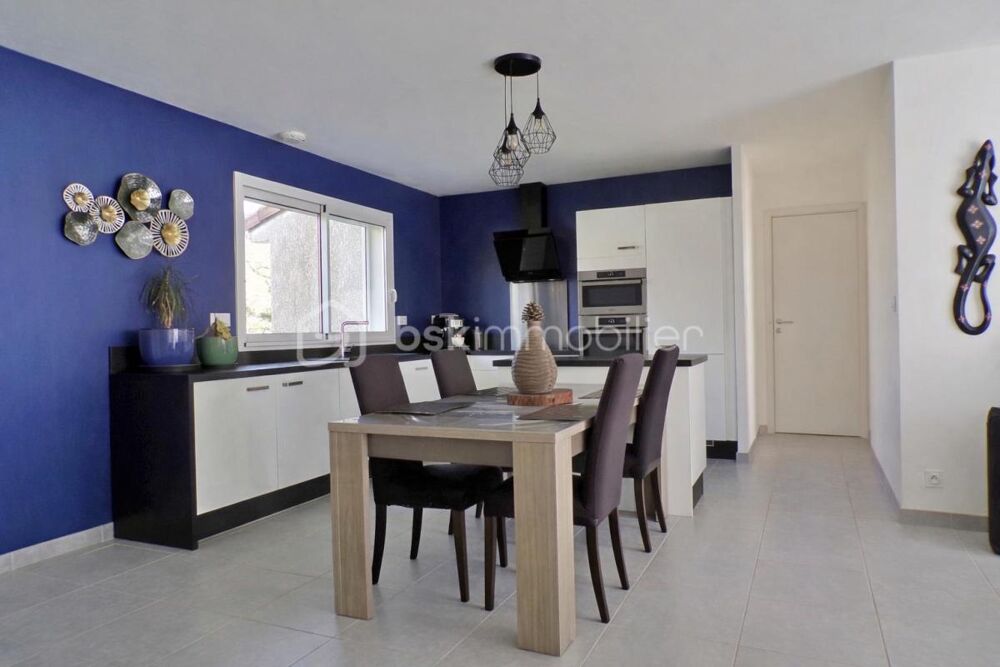 Vente Villa COURNIOU � Plain-pied r�cent � DPE B � 1 015 m� de terrain Courniou