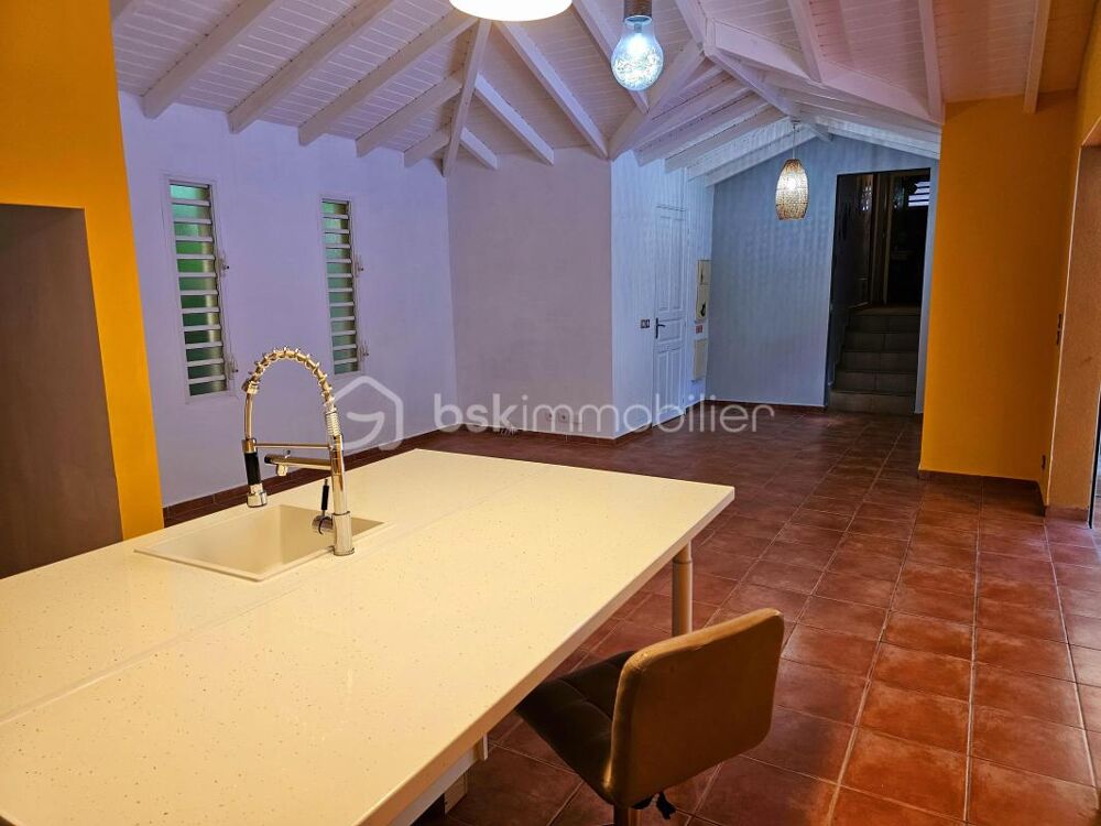 MAISON 115 M2 AVEC PISCINE