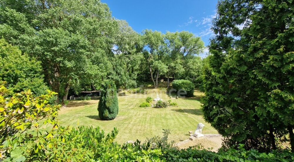 Vente Proprit/Chteau Dpt Essonne (91),  vendre GUILLERVAL magnifique proprit de 8 pices avec garage sur 1 hectare de terrain clos Guillerval