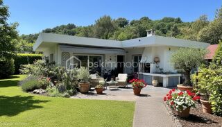  Villa  vendre 4 pices 140 m