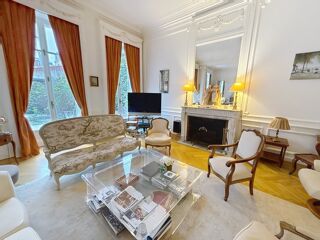 Vente Appartement Appartement à vendre 7 pièces, jardin et parkings REIMS (51) Reims