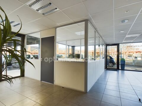 BUREAU AVEC VISIBILITÉ  A 20 MIN DE LYON 300 69700 Givors