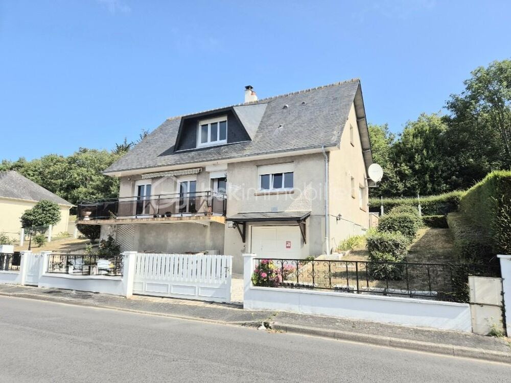 Maison 7 pièces 136 m² · à Port en Bessin Huppain · 136 m² · 339 900 €