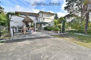  Maison à vendre 8 pièces 229 m²