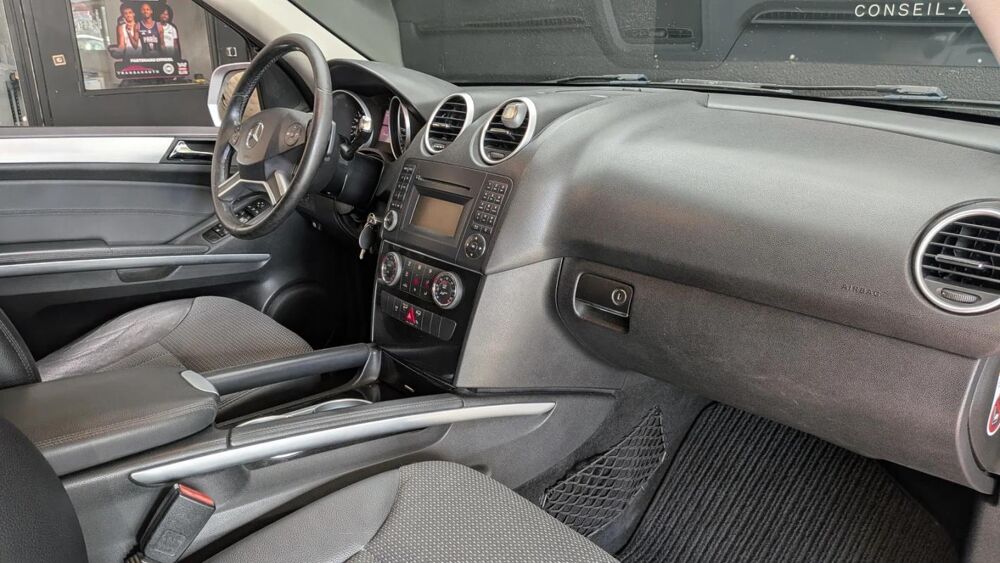 Classe M Benz ML 300 CDI 190cv BlueEfficiency Sport Mercedes-Benz 2009 occasion 73000 Chambery