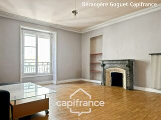  Maison à vendre 9 pièces 217 m²