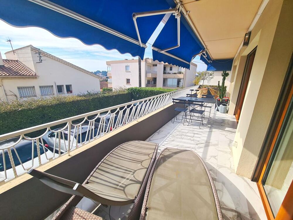 Vente Appartement Appartement T4 SANARY- A DEUX PAS DU PORT Sanary sur mer