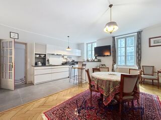  Maison � vendre 7 pi�ces 214 m�