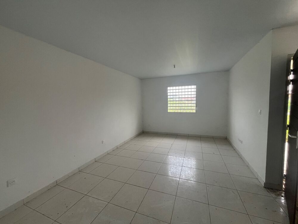 Location Appartement Appartement à louer 3 pièces SAINT LAURENT DU MARONI (973) Saint laurent du maroni